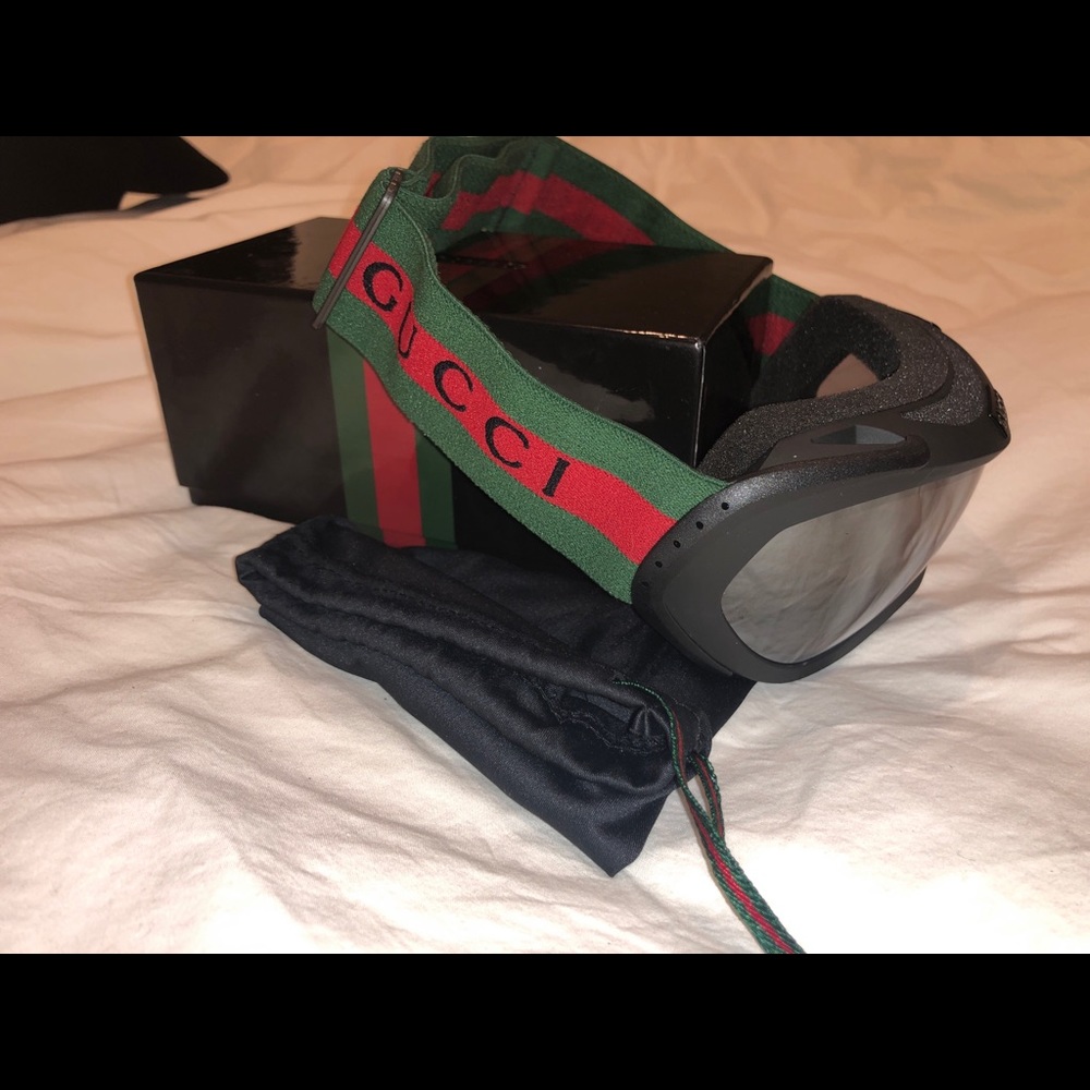 Authentic GUCCI SKI GOGGLES
